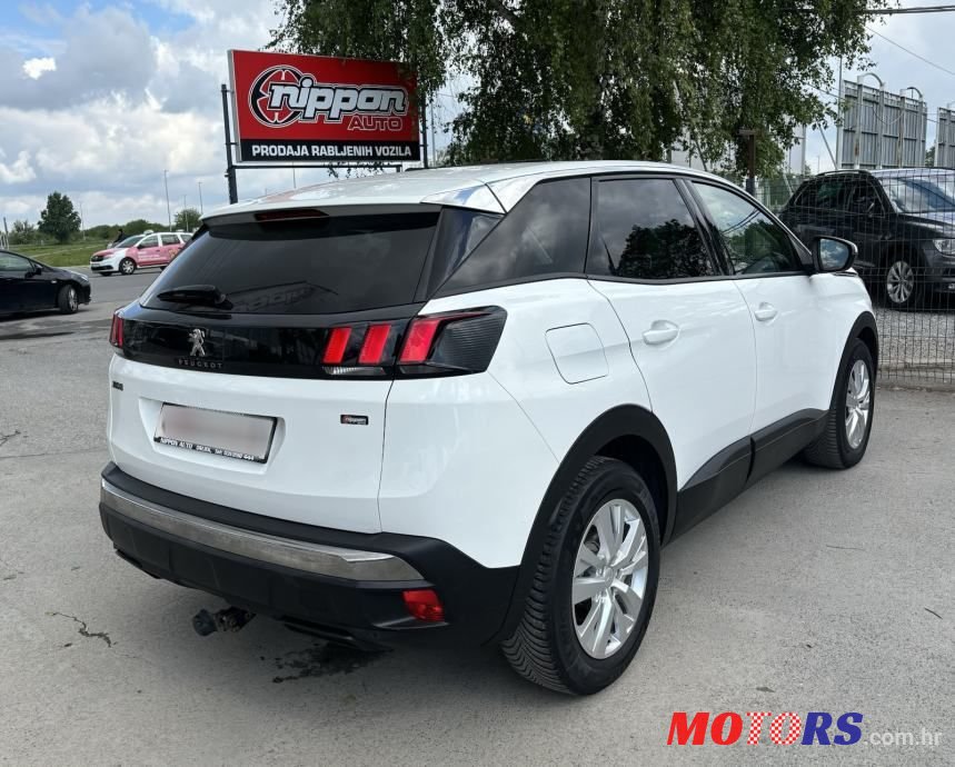 2019' Peugeot 3008 1,5 Bluehdi photo #6
