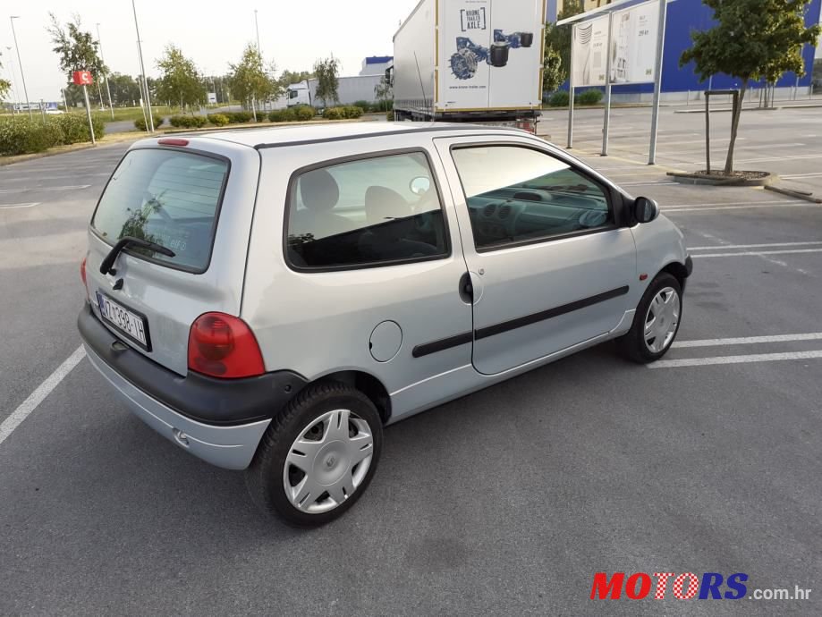 2001' Renault Twingo 1,2 photo #6