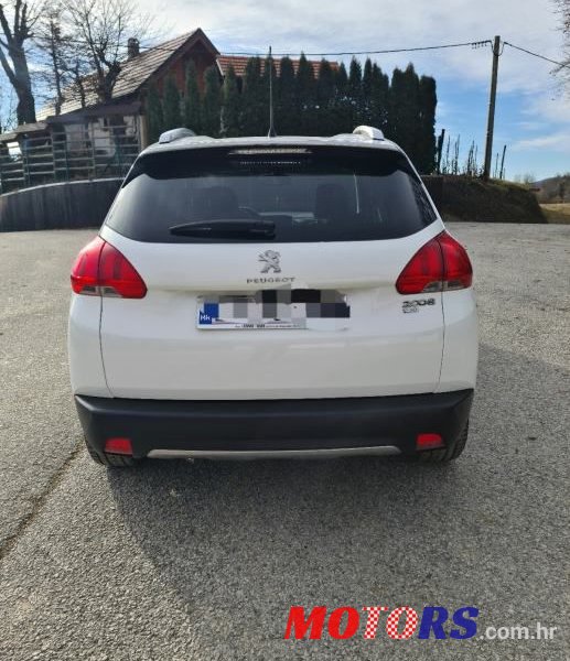 2013' Peugeot 2008 photo #6