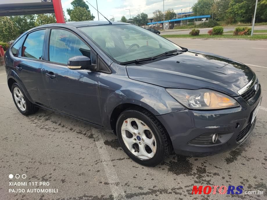 2010' Ford Focus 1,6 photo #3
