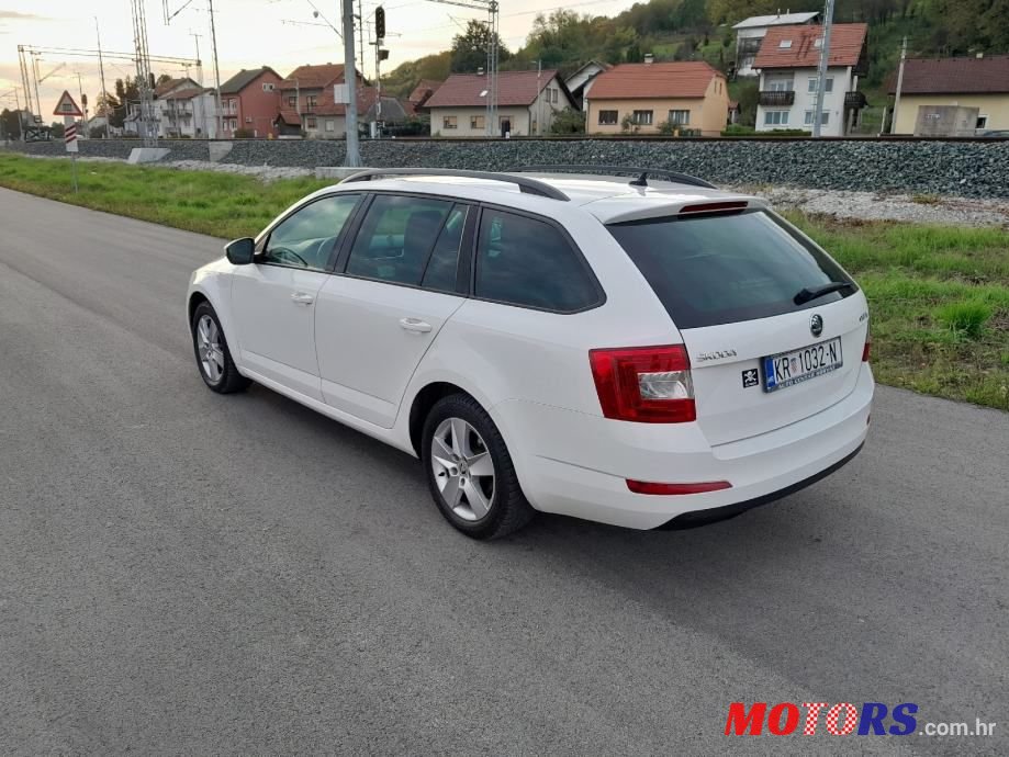 2014' Skoda Octavia Combi photo #5