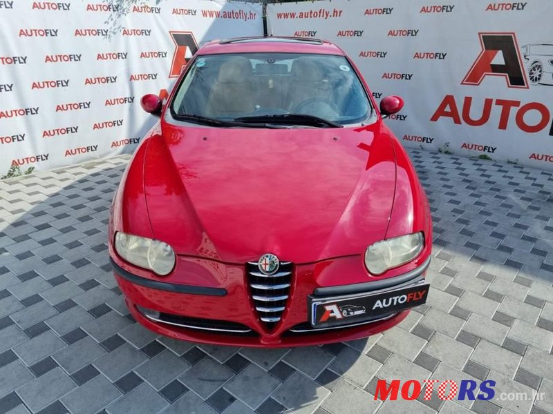 2002' Alfa Romeo 147 2,0 Ts photo #2