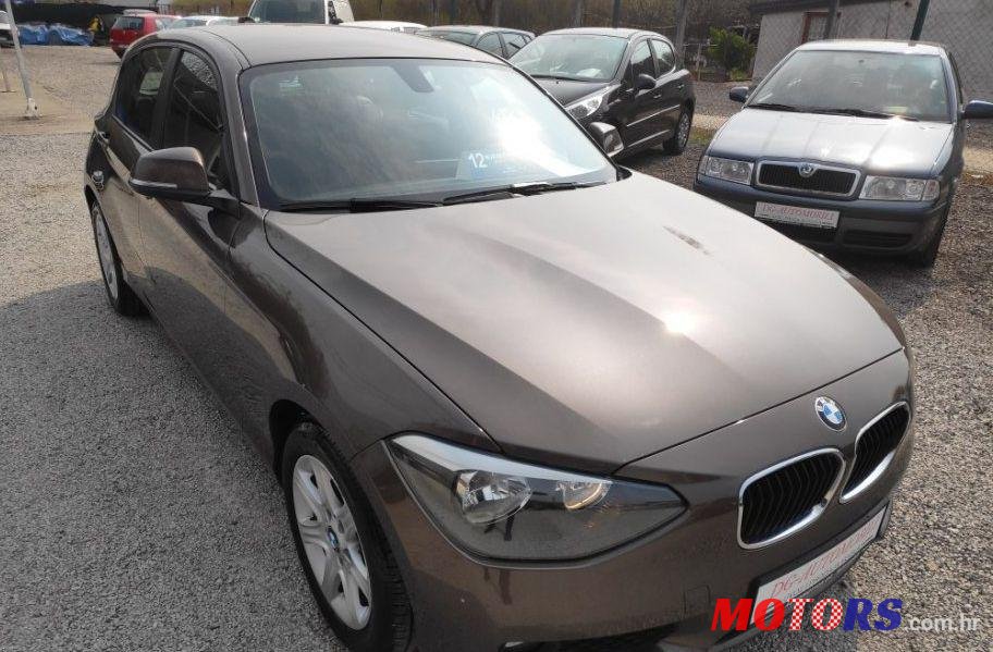 2012' BMW Serija 1 118D Sport photo #1