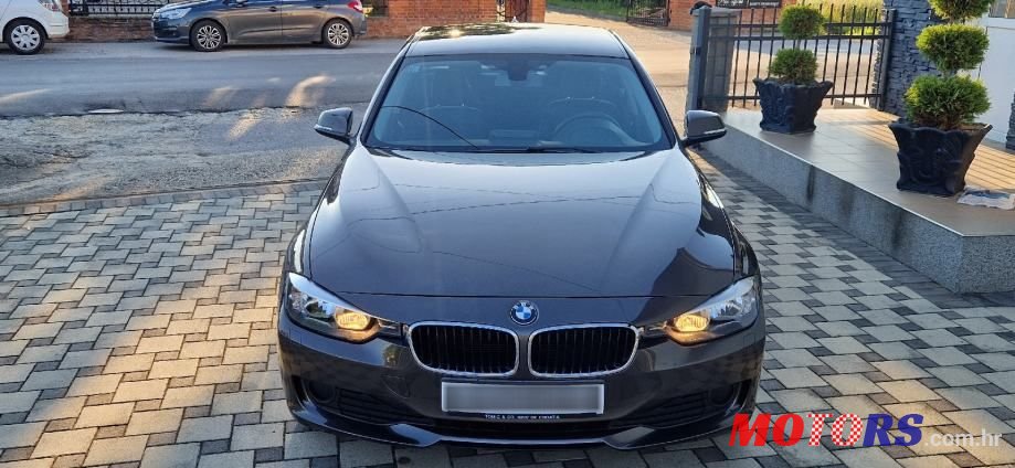 2012' BMW Serija 3 320D photo #5