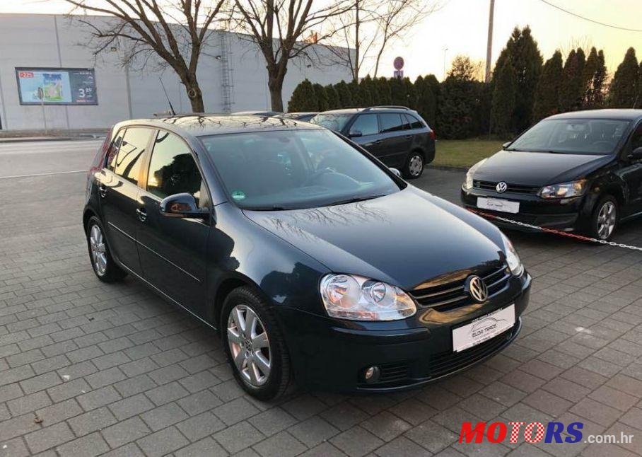 2008' Volkswagen Golf V 1,9 Tdi photo #2