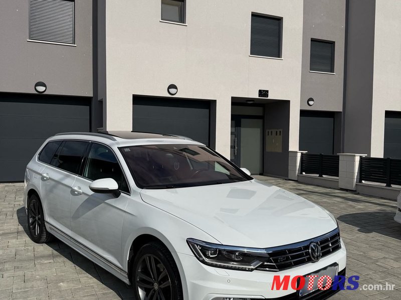 2018' Volkswagen Passat Variant photo #3