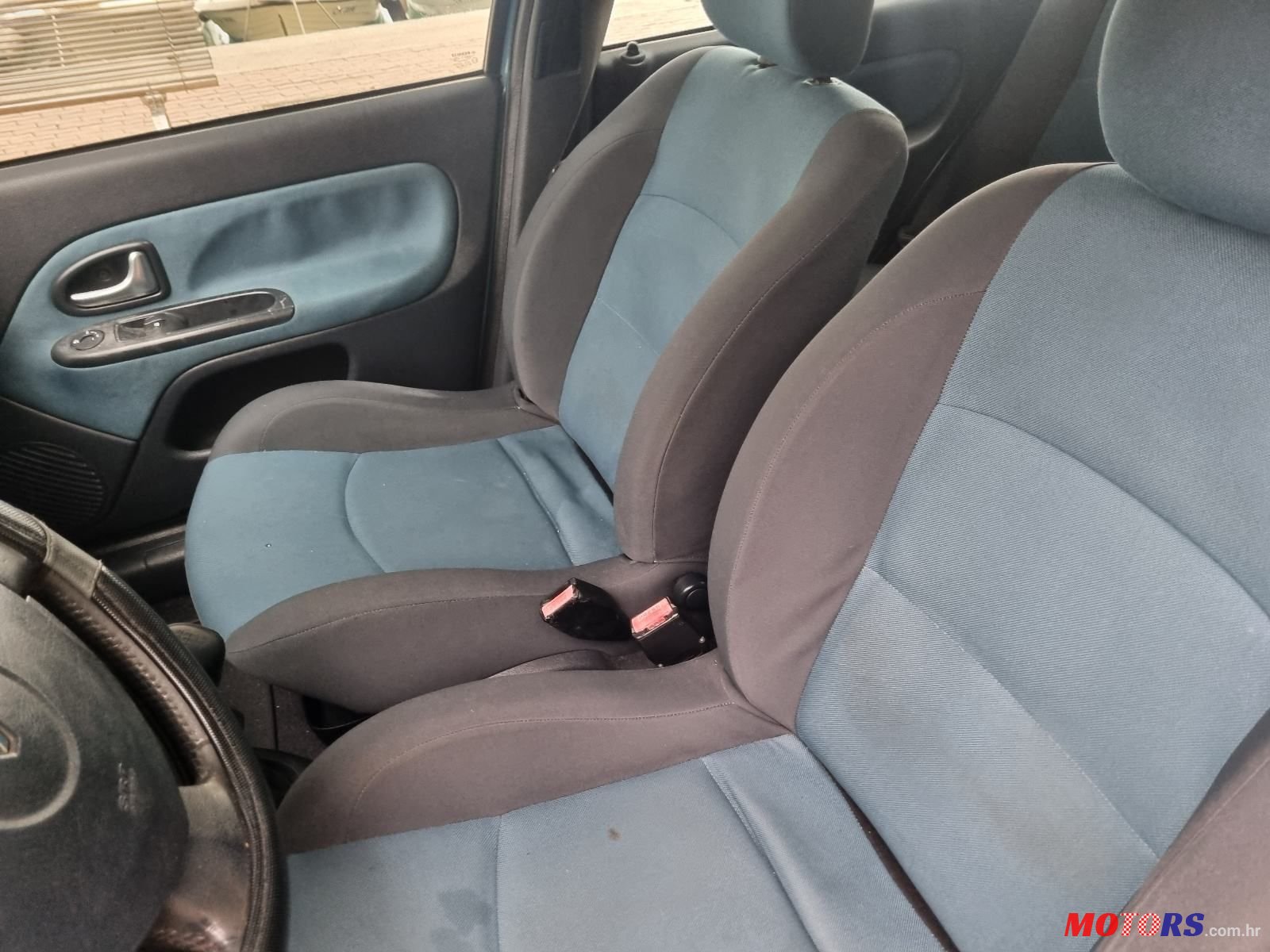 2003' Renault Clio 1,5 Dci photo #5