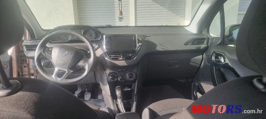 2014' Peugeot 208 1,4 Hdi photo #4