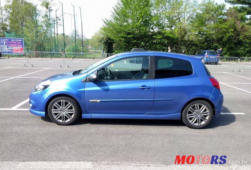 2009' Renault Clio 1,6 16V Gt photo #1