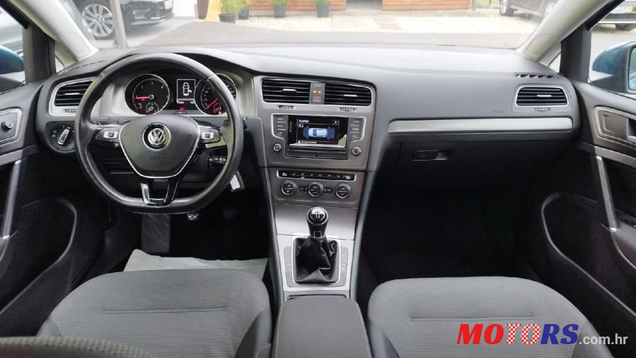 2013' Volkswagen Golf 7 1,6 Tdi Bmt photo #6