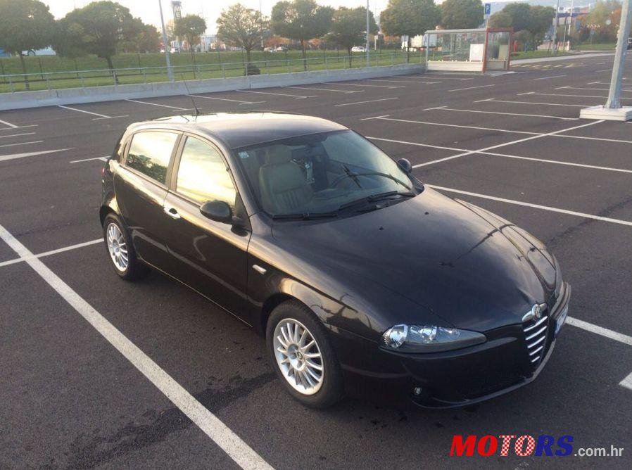 2006' Alfa Romeo 147 1,9 JTD 120 photo #1