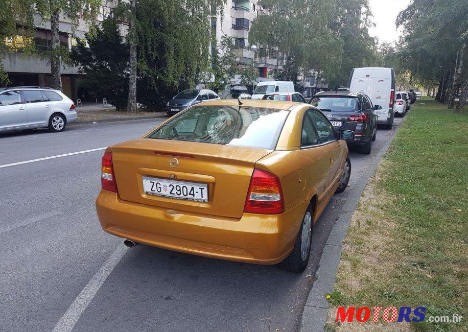 2000' Opel Astra Coupe photo #1