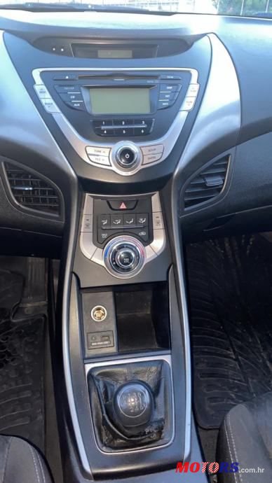 2013' Hyundai Elantra 1,6 Mpi photo #5