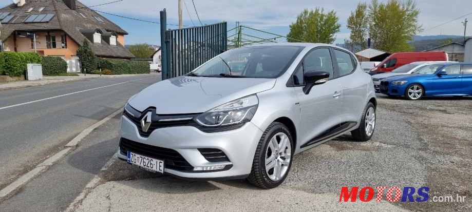 2017' Renault Clio photo #1