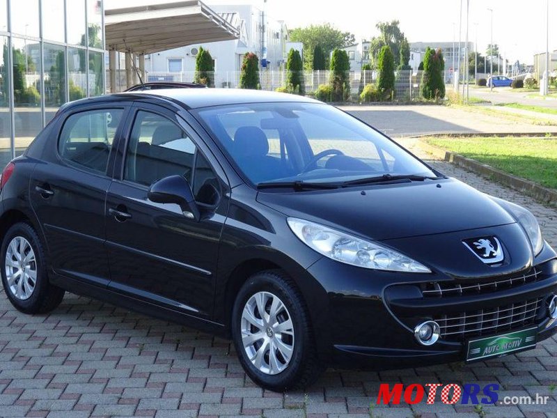 2007' Peugeot 207 1,6 Hdi photo #1