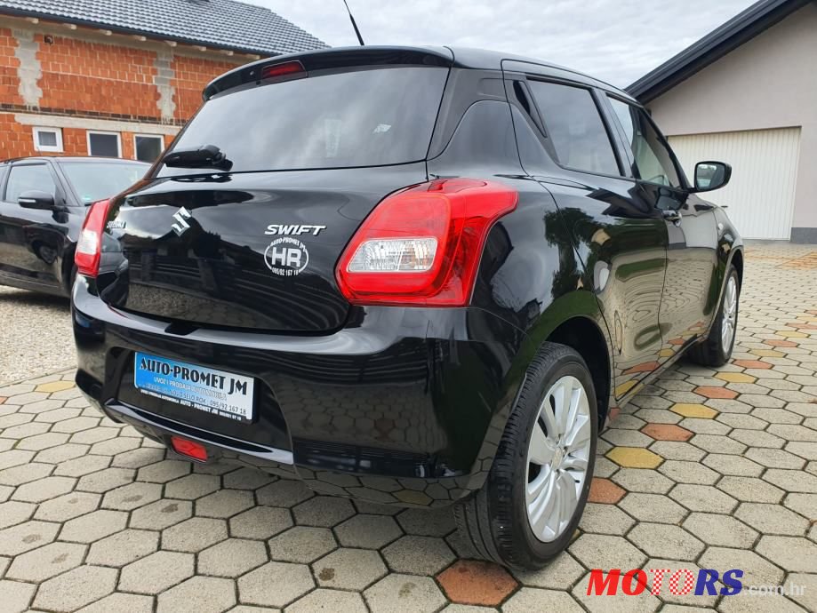 2018' Suzuki Swift photo #4