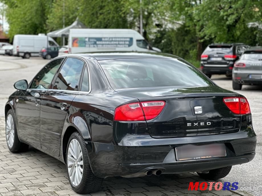 2012' SEAT Exeo 2,0 Tdi Sport photo #1