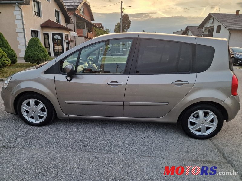 2010' Renault Modus 1,5 Dci photo #3