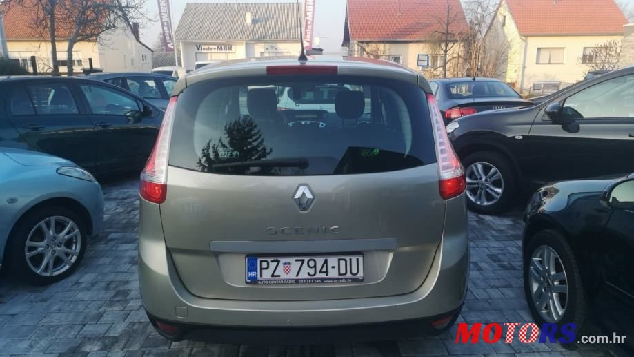 2009' Renault Scenic 1,5 Dci photo #6