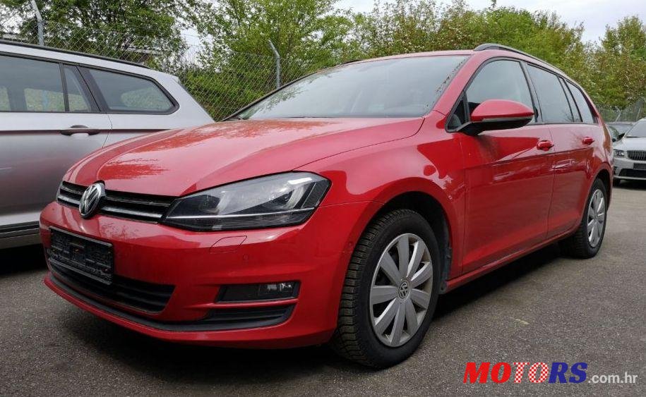 2014' Volkswagen Golf VII Variant photo #4