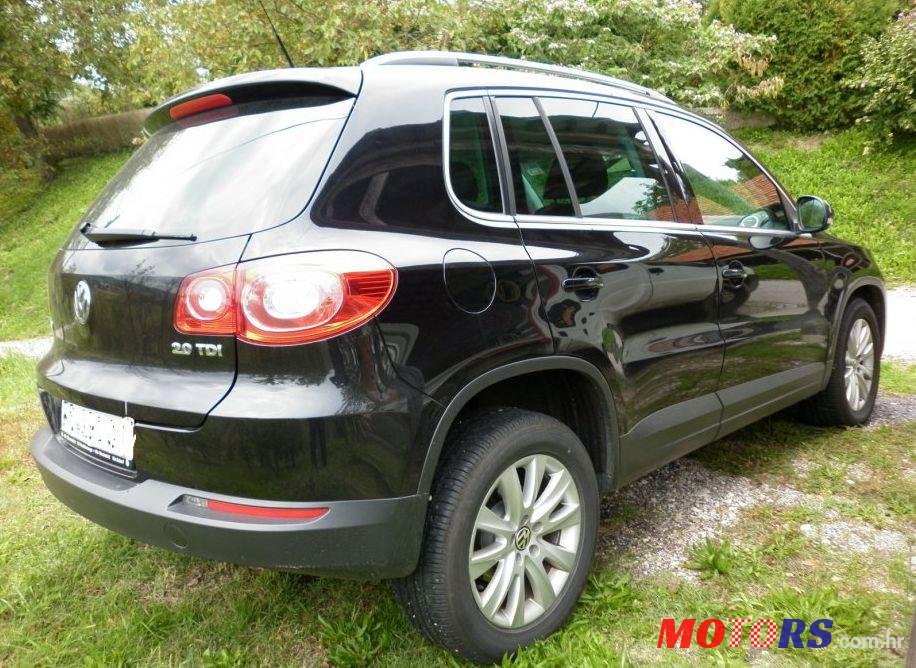 2008' Volkswagen Tiguan photo #4