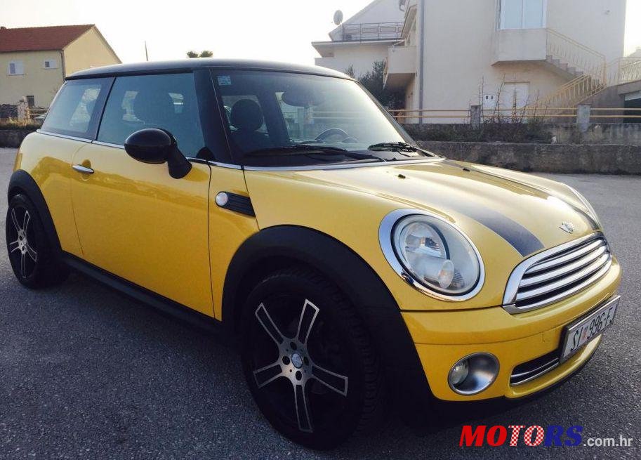2007' MINI Cooper Cooper photo #1