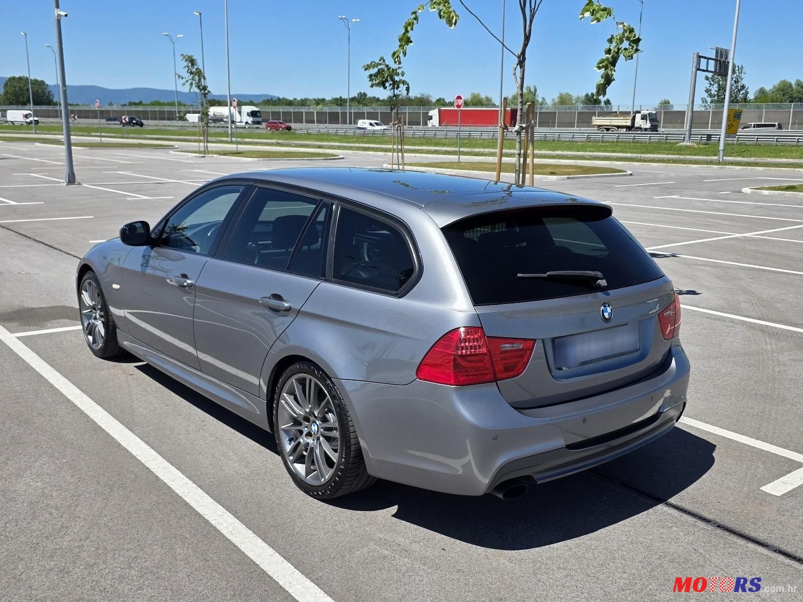 2010' BMW Serija 3 320D photo #3