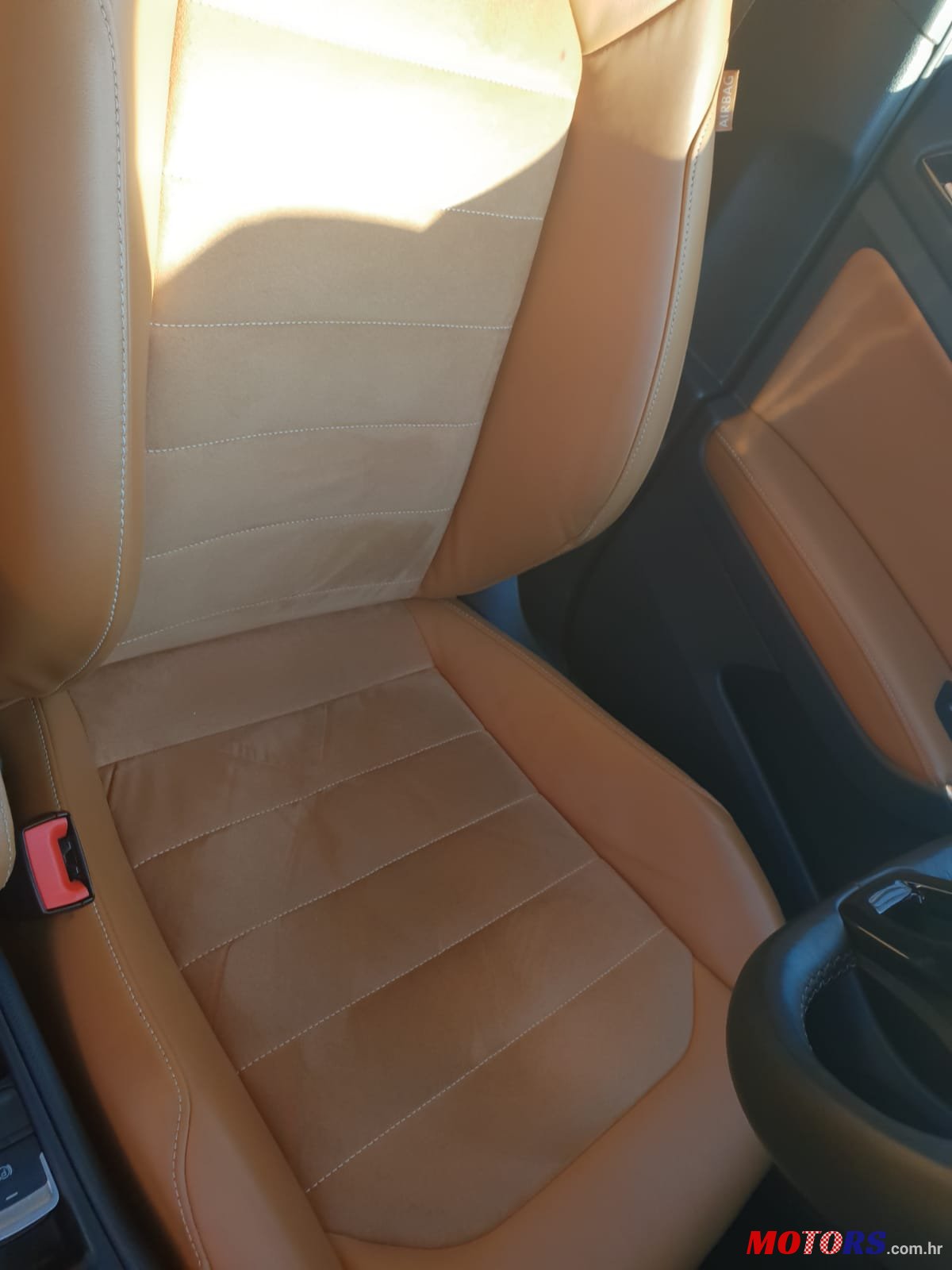 2015' Volkswagen Golf VII 2.0 TDI photo #7