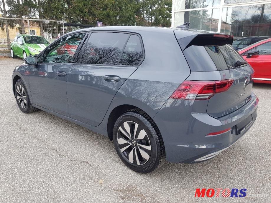 2023' Volkswagen Golf VIII 2,0 Tdi photo #3