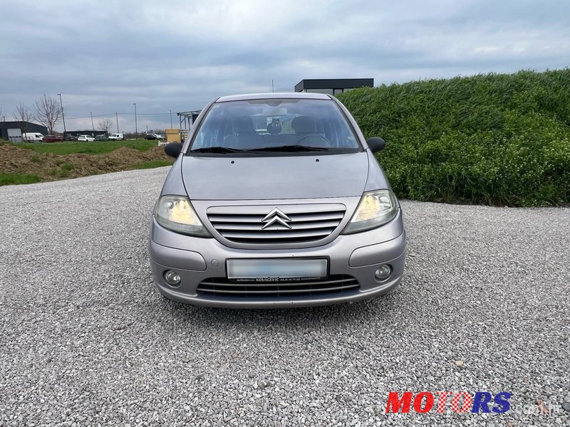 2004' Citroen C3 1,4 Hdi photo #2