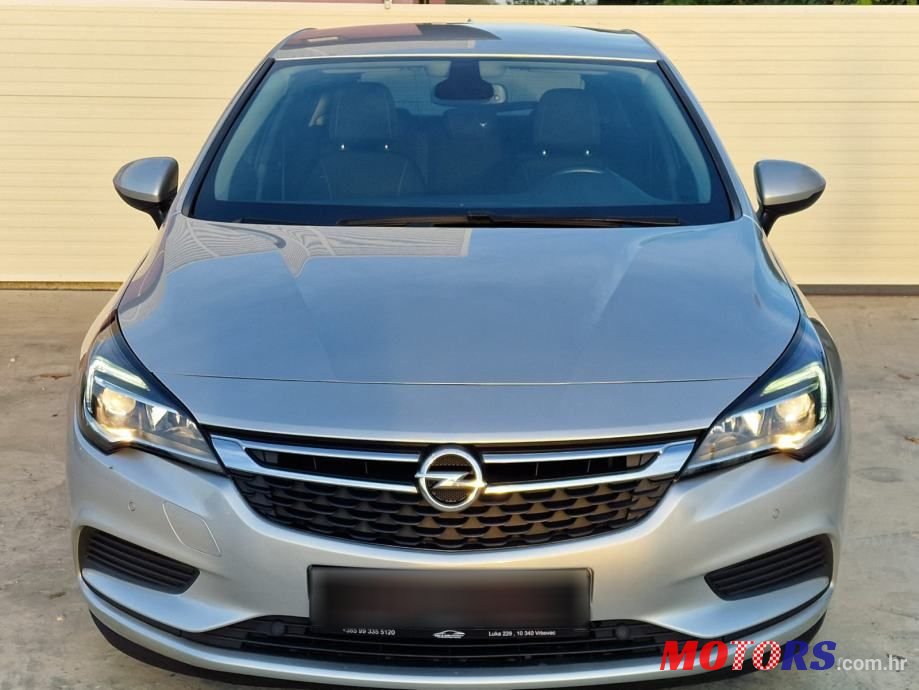 2018' Opel Astra 1.6 Cdti photo #2