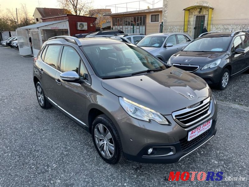 2014' Peugeot 2008 1,6 E-Hdi photo #5