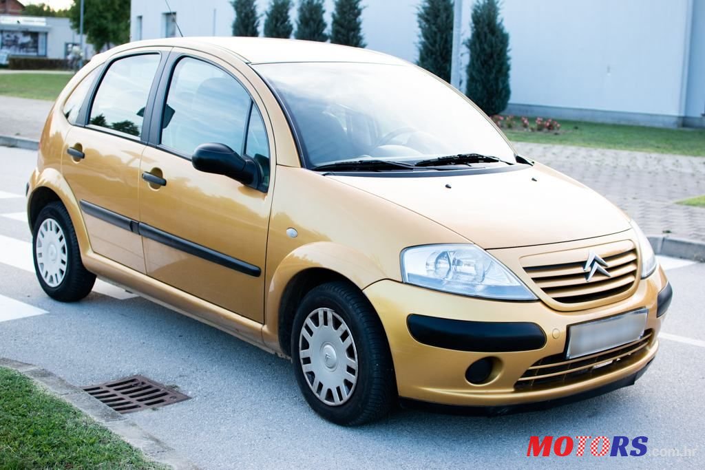 2002' Citroen C3 1,1 I Sx photo #1