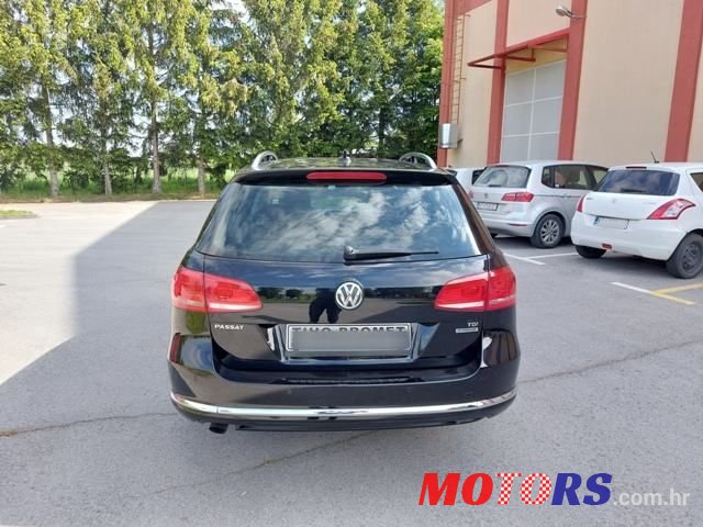 2013' Volkswagen Passat photo #5