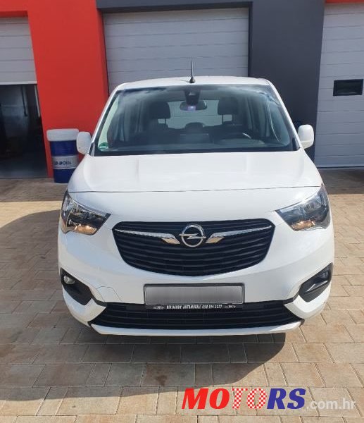 2019' Opel Combo 1,5 photo #1