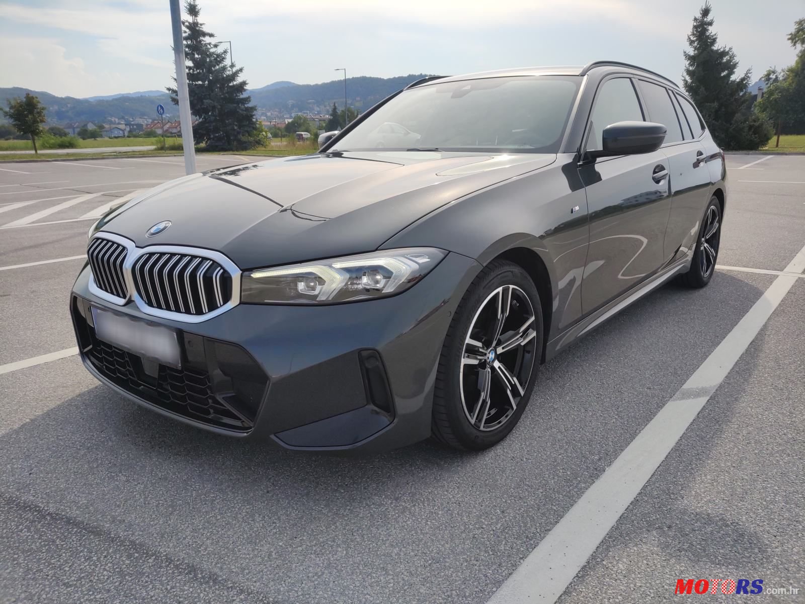 2022' BMW Serija 3 320D photo #1