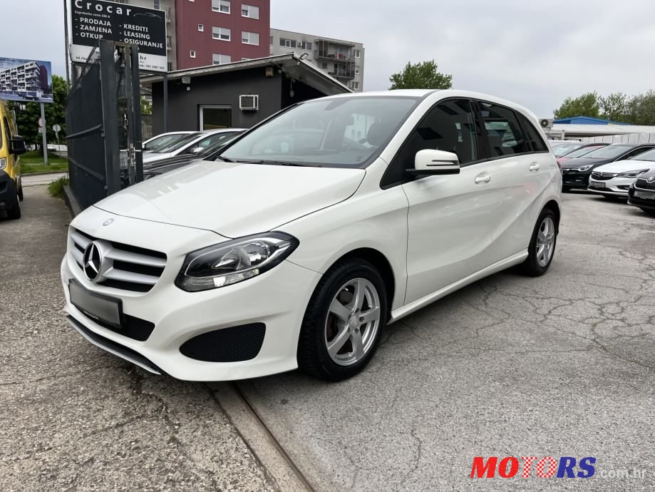 2015' Mercedes-Benz B-Klasa 180 Cdi photo #3