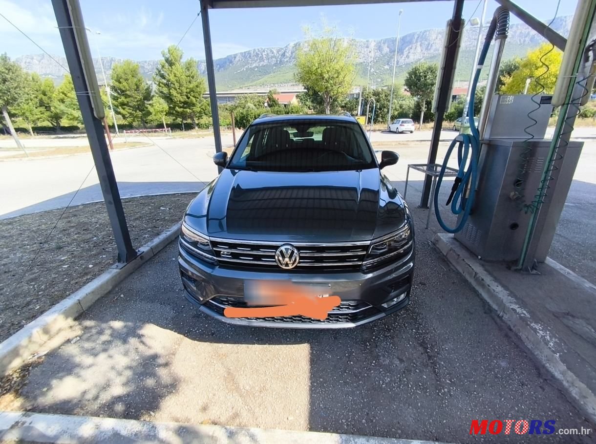 2017' Volkswagen Tiguan 2,0 Tdi Bmt photo #4