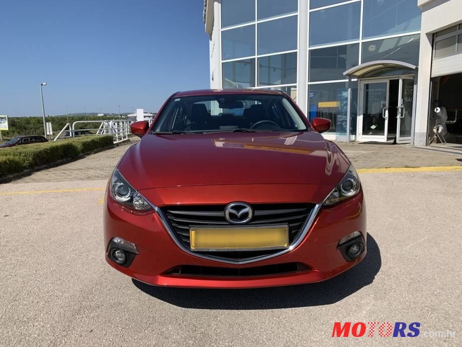 2013' Mazda 3 G100 Challenge photo #2