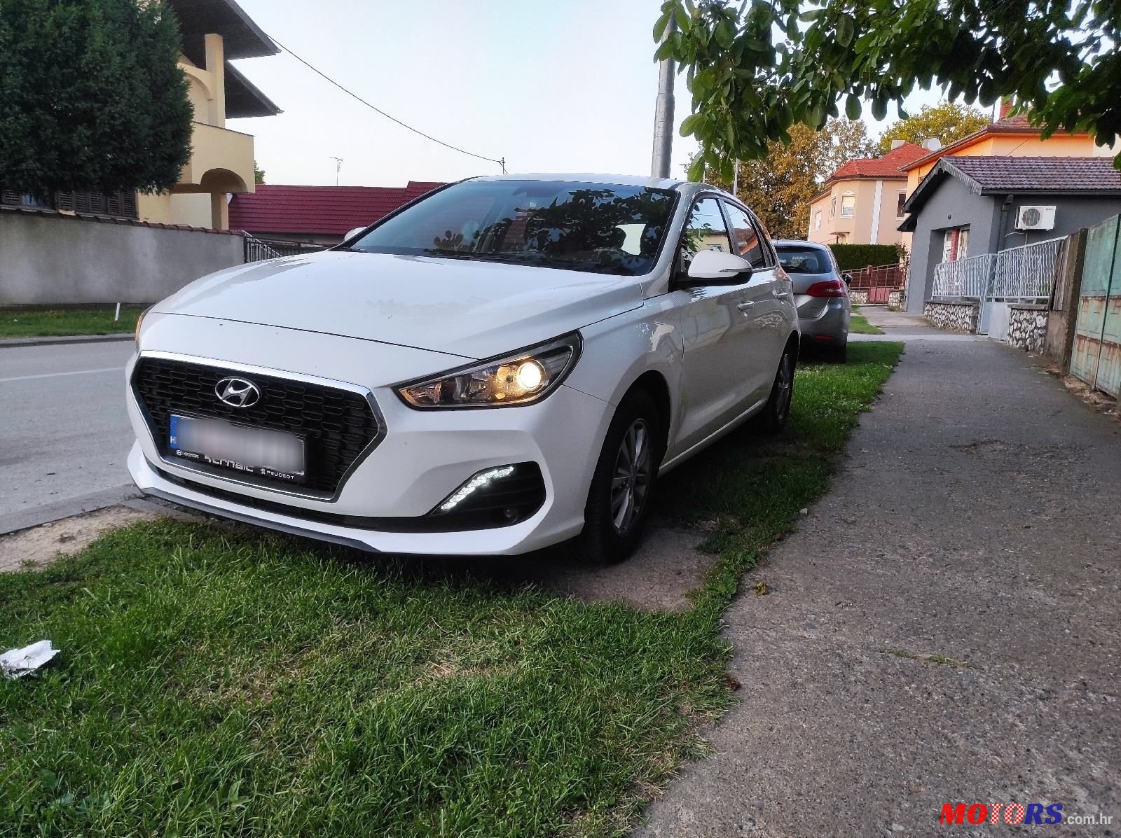 2019' Hyundai i30 1,0 T-Gdi photo #4