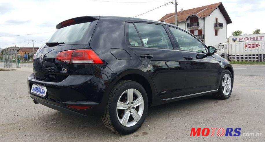 2013' Volkswagen Golf VII 1,6 Tdi Bmt photo #2