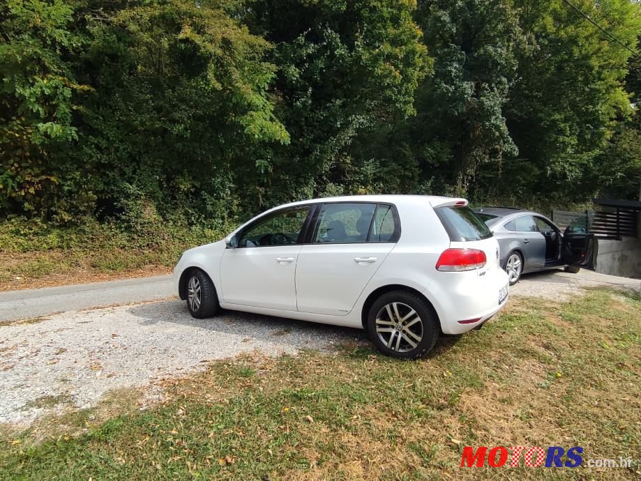 2010' Volkswagen Golf 6 photo #2