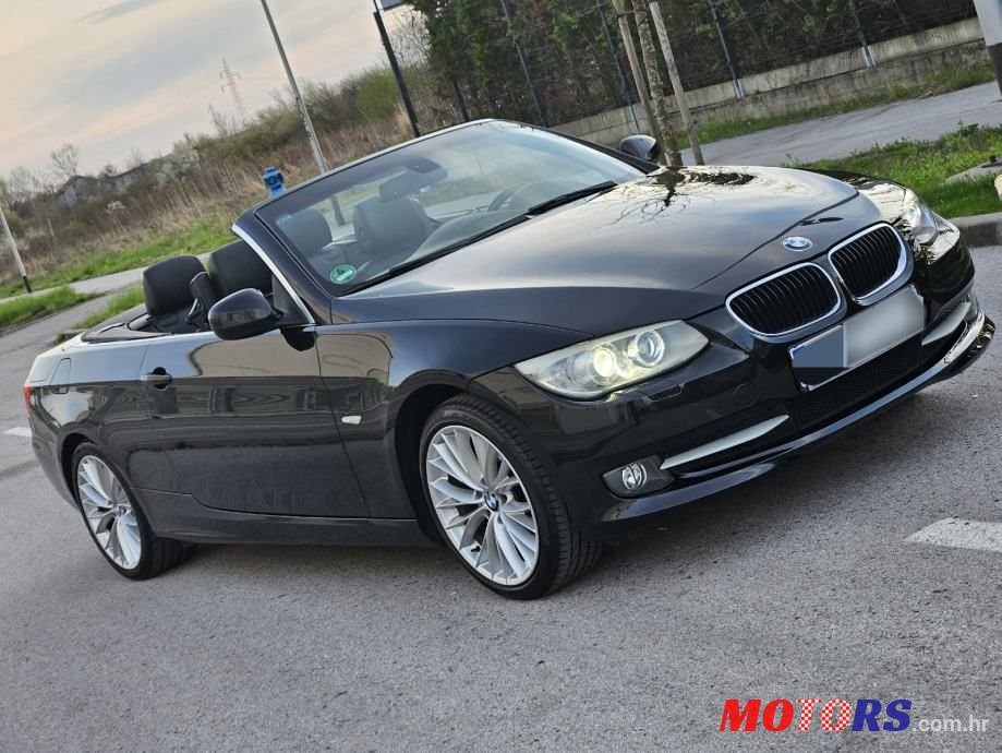 2010' BMW Serija 3 320I photo #1