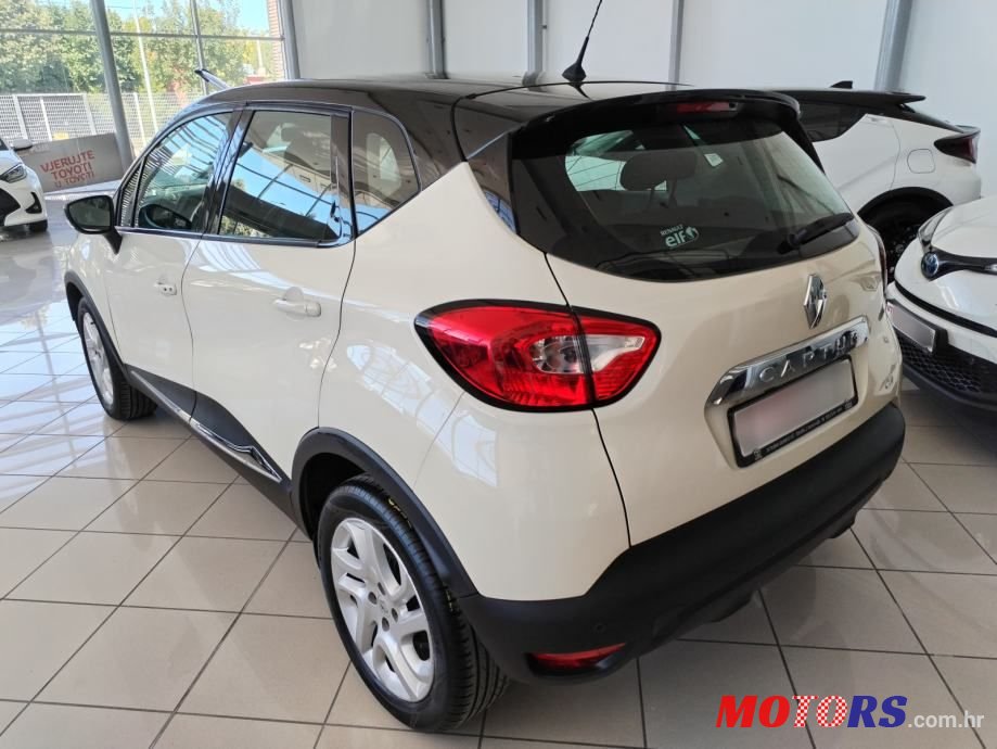 2015' Renault Captur Dci 90 photo #6