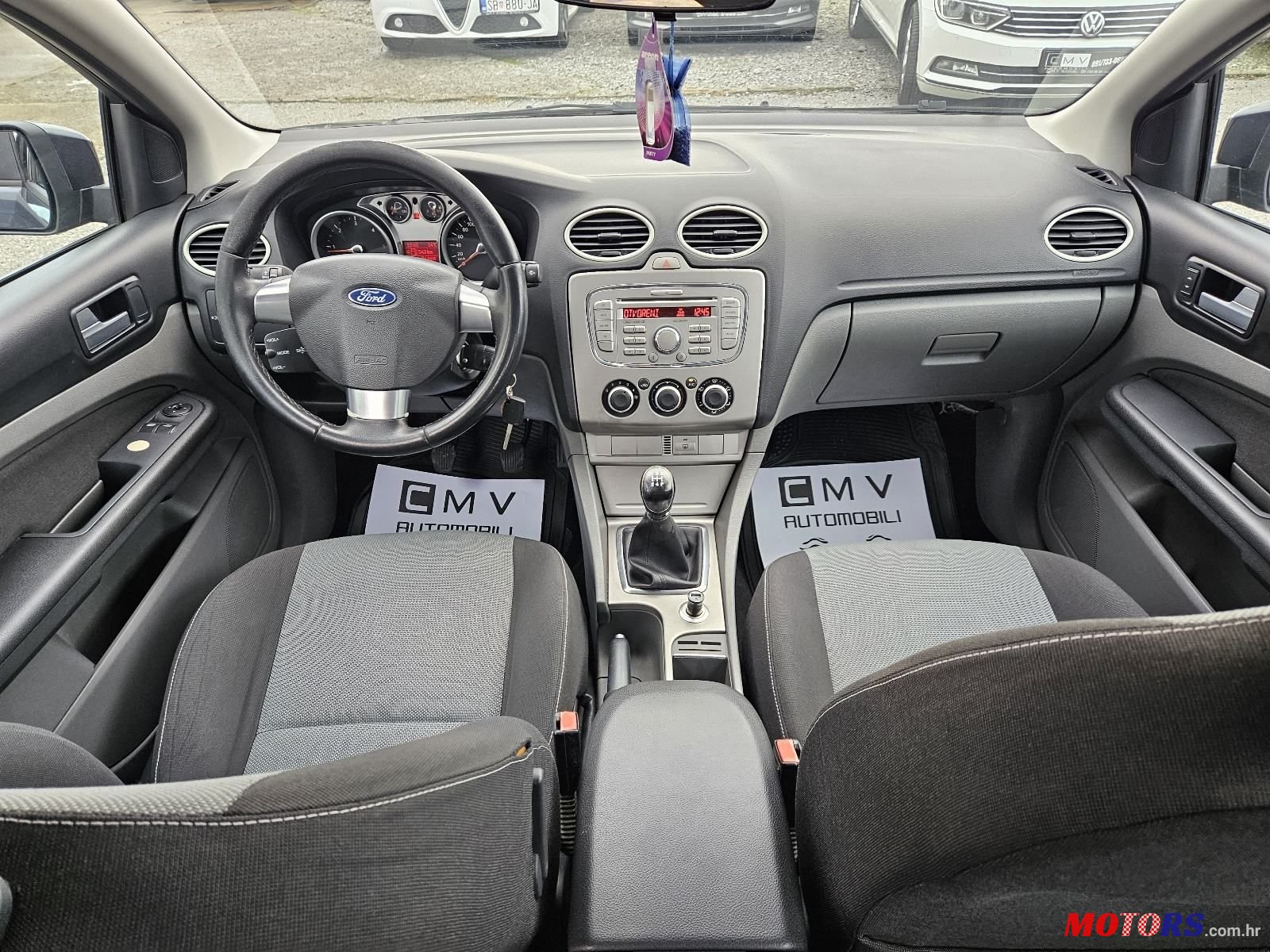 2009' Ford Focus Karavan photo #2