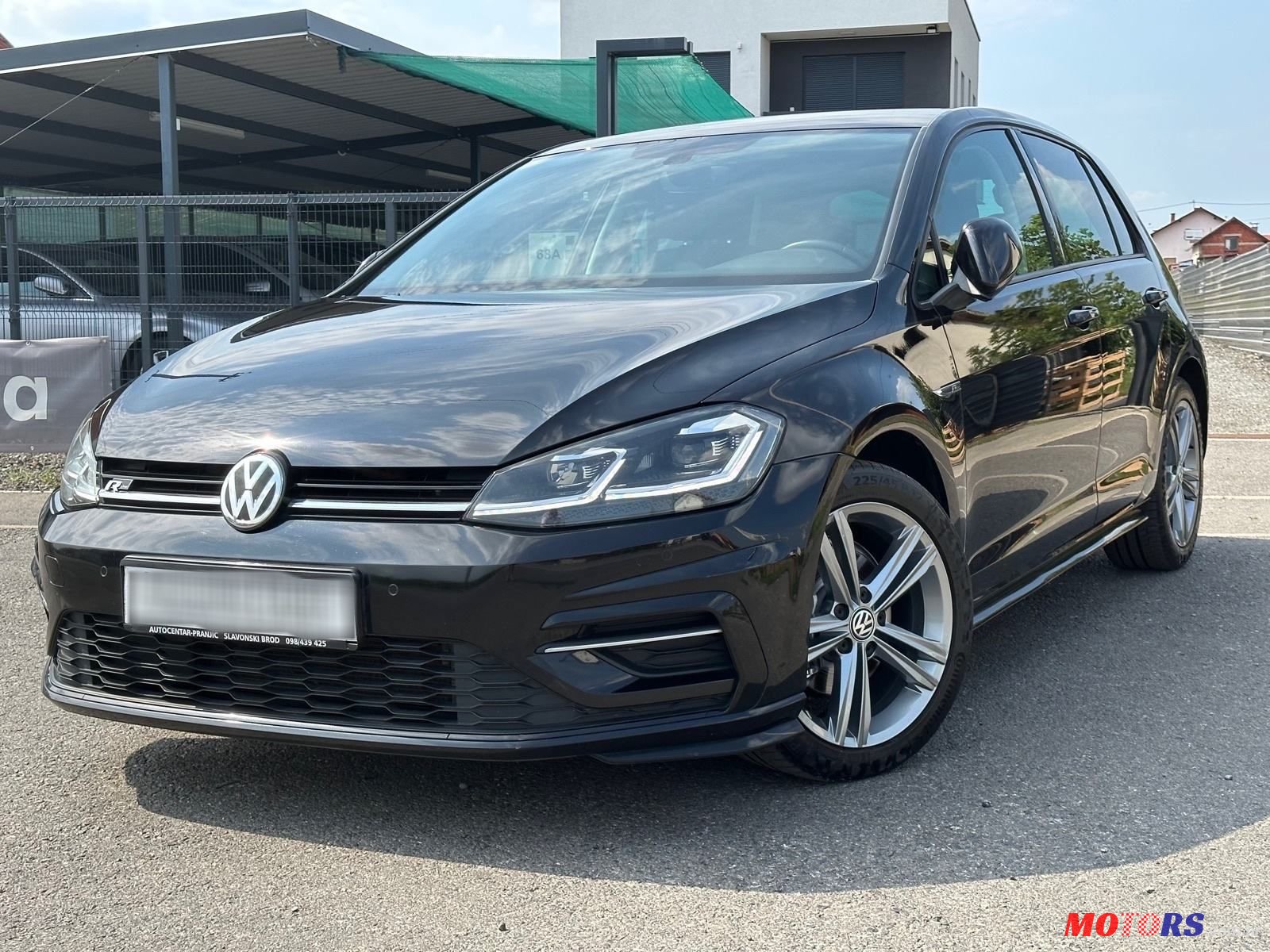 2018' Volkswagen Golf VII photo #2