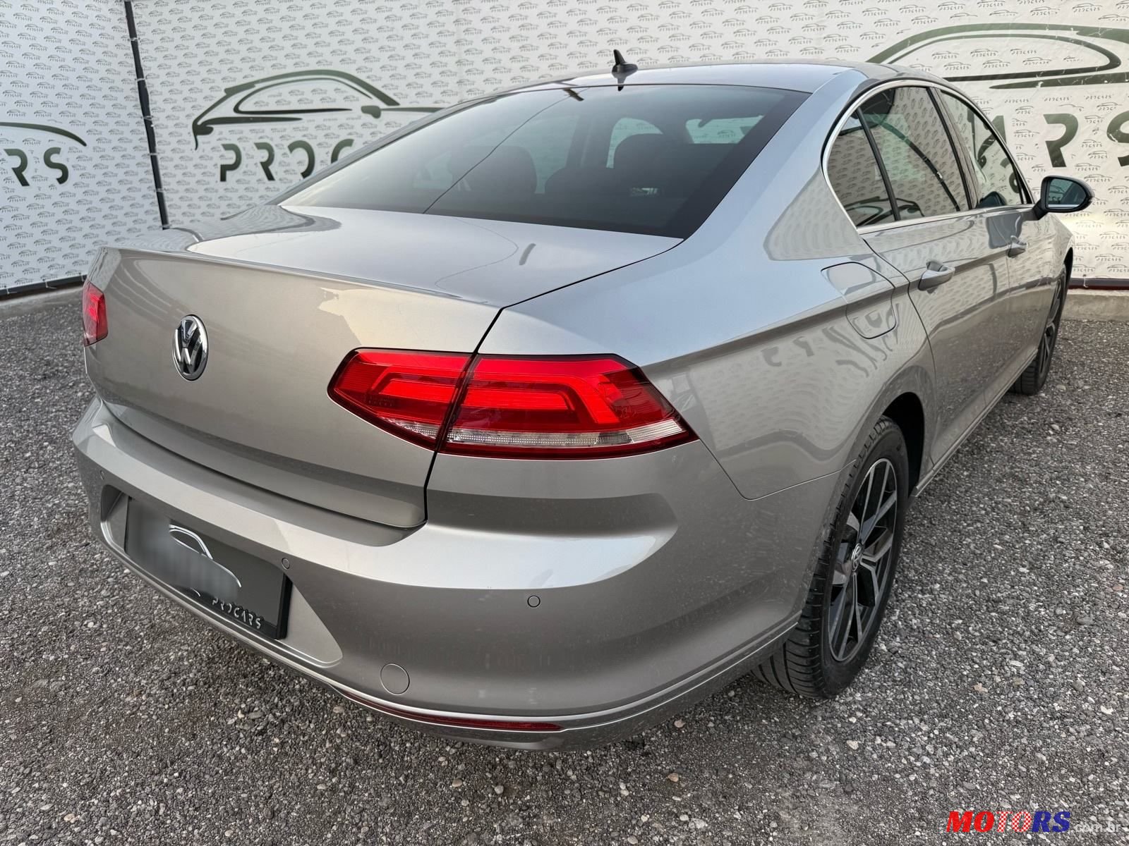 2016' Volkswagen Passat 2,0 Tdi Bmt Dsg photo #4