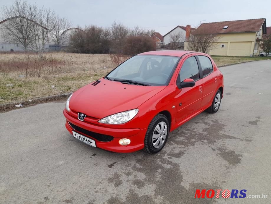 2008' Peugeot 206 photo #1