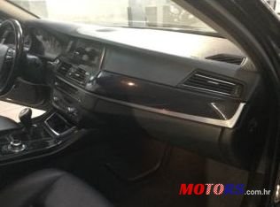 2017' BMW Serija 5 520D photo #5