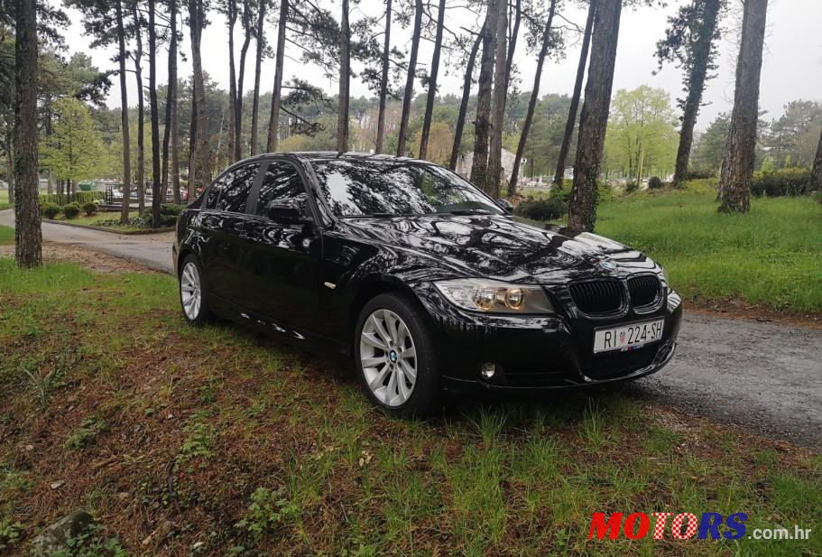 2010' BMW Serija 3 318D photo #1